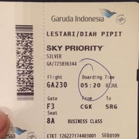 Photo taken at Garuda Indonesia Executive Lounge by Diah Pipit L. on 7/1/2016