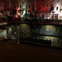 Foto tomada en Parish Cocktail Bar  por Scott Kleinberg el 10/14/2018