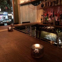 Foto scattata a Parish Cocktail Bar da Scott Kleinberg il 10/14/2018