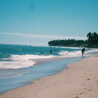 Photo taken at Praia de Jauá by Thainá L. on 12/7/2014