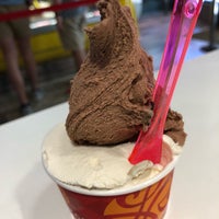 gelato rosa luna cafe