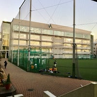 Photo taken at 東京都市大学 等々力中学校・高等学校 by ふるしょー だ. on 1/11/2017