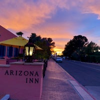 รูปภาพถ่ายที่ Arizona Inn โดย John H. เมื่อ 3/17/2018