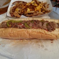 Foto scattata a South Philly Cheese Steaks da Kyle S. il 6/16/2014