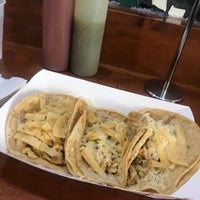 Photo taken at Flaco&#39;s Tacos by TrendeeRocks on 3/26/2019