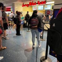 Photo taken at Jersey Mike’s Subs by Courtney Y. on 6/5/2023