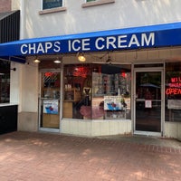 7/4/2021 tarihinde Courtney Y.ziyaretçi tarafından Chaps Ice Cream'de çekilen fotoğraf