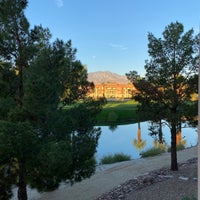 Photo taken at Marriott Shadow Ridge by Courtney Y. on 11/5/2021