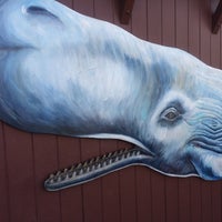 Das Foto wurde bei Moby Dick Restaurant von Mary D. am 10/5/2015 aufgenommen