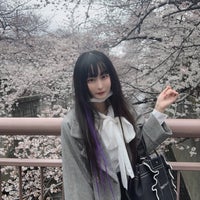 Photo taken at 中目黒の桜 by いぬぴ on 3/26/2022