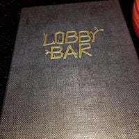 Foto tirada no(a) Encore Lobby Bar &amp;amp; Cafe por In Vitis Veritas em 12/14/2023