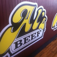Photo taken at Al&amp;#39;s Beef by Seth K. on 2/15/2013