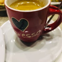 Photo taken at Everyday Cafe Pizzeria by VURAL F. on 12/25/2018