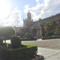 Photo taken at Cattedrale di Palermo by Аня З. on 3/28/2016