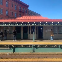 Photo taken at MTA Subway - Simpson St (2/5) by Jason A. on 11/30/2019