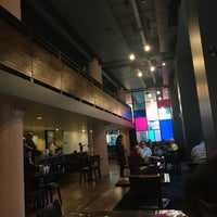 Foto scattata a Sakura Restaurant &amp;amp; Sushi Bar da Marty F. il 8/20/2017