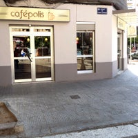 Photo taken at Cafépolis by Cafépolis on 5/29/2014