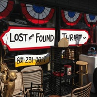 Foto diambil di Lost and Found Thrift oleh Teach J. pada 2/27/2013