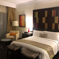 Foto diambil di JW Marriott Hotel Bengaluru oleh Kushal S. pada 11/10/2022