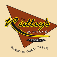 5/29/2014 tarihinde Ridley&amp;#39;s Bakery Cafeziyaretçi tarafından Ridley&amp;#39;s Bakery Cafe'de çekilen fotoğraf
