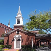 รูปภาพถ่ายที่ First Presbyterian Church of Orlando โดย Michael B. เมื่อ 4/16/2019