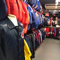 Selection 新宿店 ベースボール館 新宿区のスポーツ用品店 Selection 新宿店 ベースボール館 新宿区のスポーツ用品店