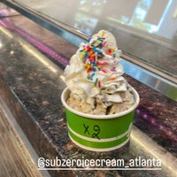 รูปภาพถ่ายที่ SubZero Nitrogen Ice Cream โดย Erica W. เมื่อ 8/25/2022