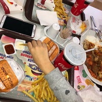 Photo taken at Burger King by Şeyma . on 2/16/2019