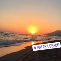 รูปภาพถ่ายที่ Patara Pink  Beach โดย Hasan A. เมื่อ 7/5/2019