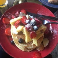 Foto diambil di Negra Café oleh Liliana P. pada 3/19/2019