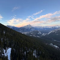 Снимок сделан в Banff Gondola пользователем Suresh G. 11/18/2023