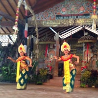 Barong & Kris Dance - Jalan Waribang - Kesiman