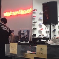 Photo taken at Sneakerhead Покровка by Rokse R. on 3/17/2016