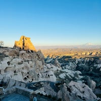 Das Foto wurde bei Argos In Cappadocia von 🐆 am 12/29/2023 aufgenommen