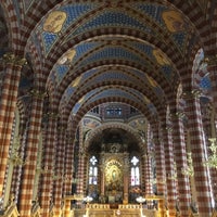 Photo taken at Basílica de San Carlos Borromeo y María Auxiliadora by Wendell V. on 2/26/2017