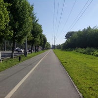 Photo taken at Остановка «Московское шоссе» by Iwan on 6/21/2017