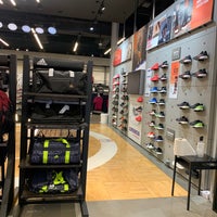 adidas - La Dreta de l'Eixample - Paseo Gracia 3