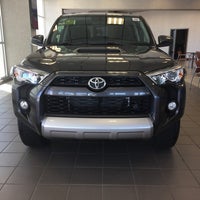 10/11/2016 tarihinde Victoria J.ziyaretçi tarafından Atlanta Toyota'de çekilen fotoğraf