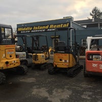 middle island machine rental