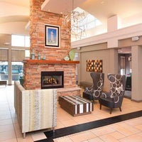 รูปภาพถ่ายที่ Residence Inn by Marriott Birmingham Hoover โดย Yext Y. เมื่อ 5/11/2020