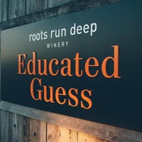รูปภาพถ่ายที่ Roots Run Deep Winery โดย Yext Y. เมื่อ 7/14/2017