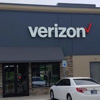 Photo taken at Verizon Authorized Retailer — Cellular Sales by Yext Y. on 7/24/2019