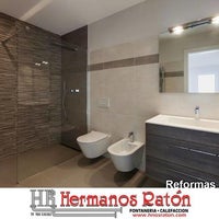 รูปภาพถ่ายที่ Hermanos Ratón โดย Yext Y. เมื่อ 9/21/2018