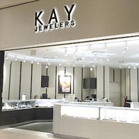 Photo taken at Kay Jewelers by Yext Y. on 10/25/2019