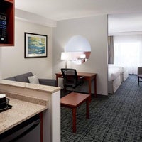 Foto tirada no(a) Fairfield Inn &amp;amp; Suites by Marriott Montreal Airport por Yext Y. em 1/13/2020