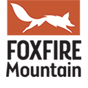 รูปภาพถ่ายที่ Foxfire Mountain Adventure Park โดย Yext Y. เมื่อ 4/26/2017