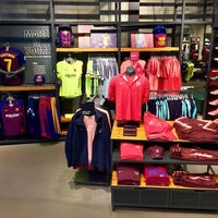 Nike Store La Maquinista - Sant Andreu - Barcelona, Cataluña