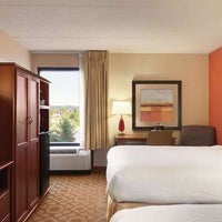 Foto diambil di Hampton Inn by Hilton oleh Yext Y. pada 2/10/2020