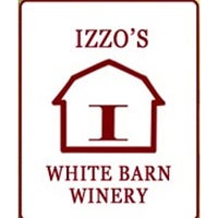 Foto tirada no(a) Izzo&amp;#39;s White Barn Winery por Yext Y. em 9/28/2016