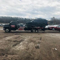 Photo taken at Charlie&amp;#39;s Towing by Yext Y. on 5/2/2019